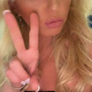 Meet your Posher, Katrina